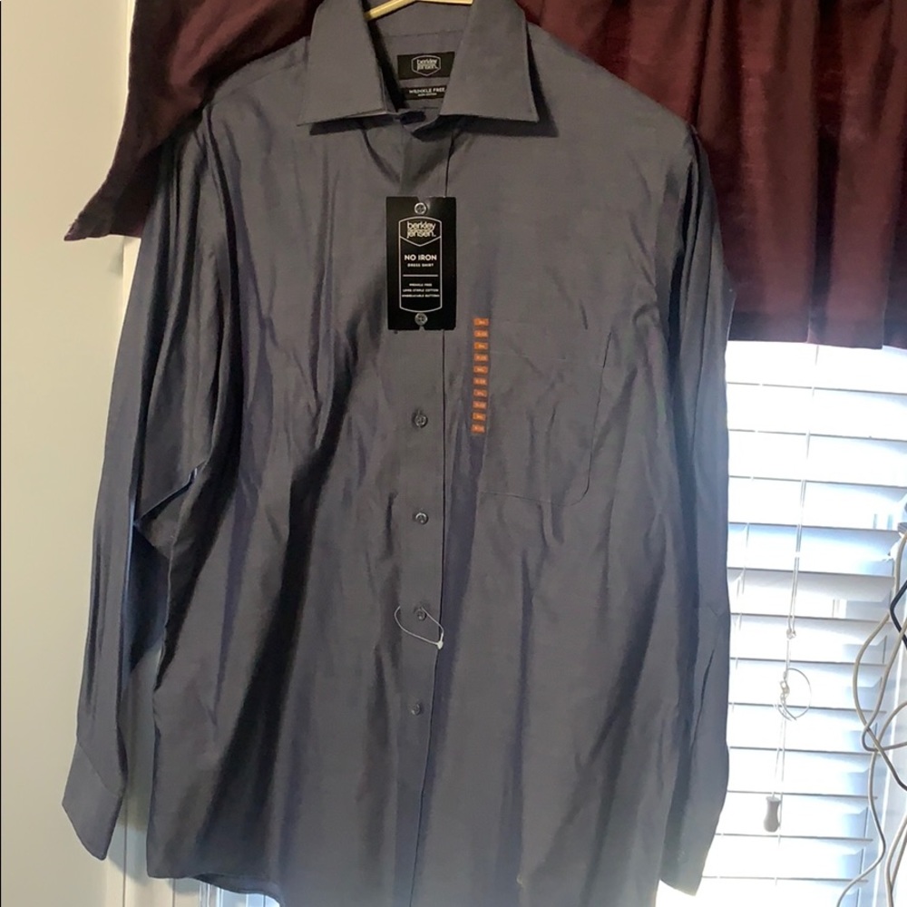Dress shirt small